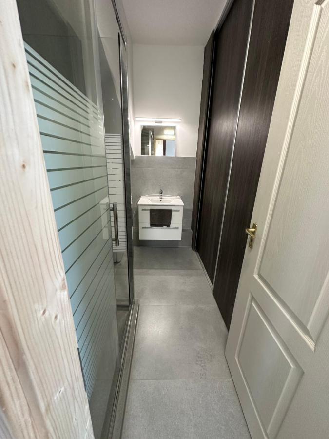 Beregi Apartman Tiszaújváros Exterior foto