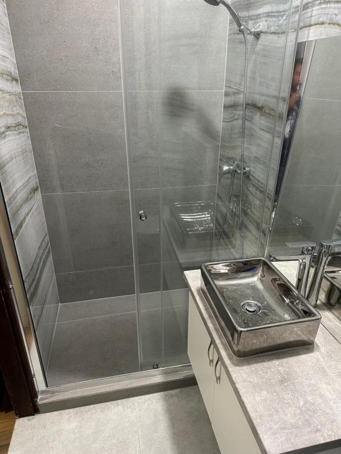 Beregi Apartman Tiszaújváros Exterior foto