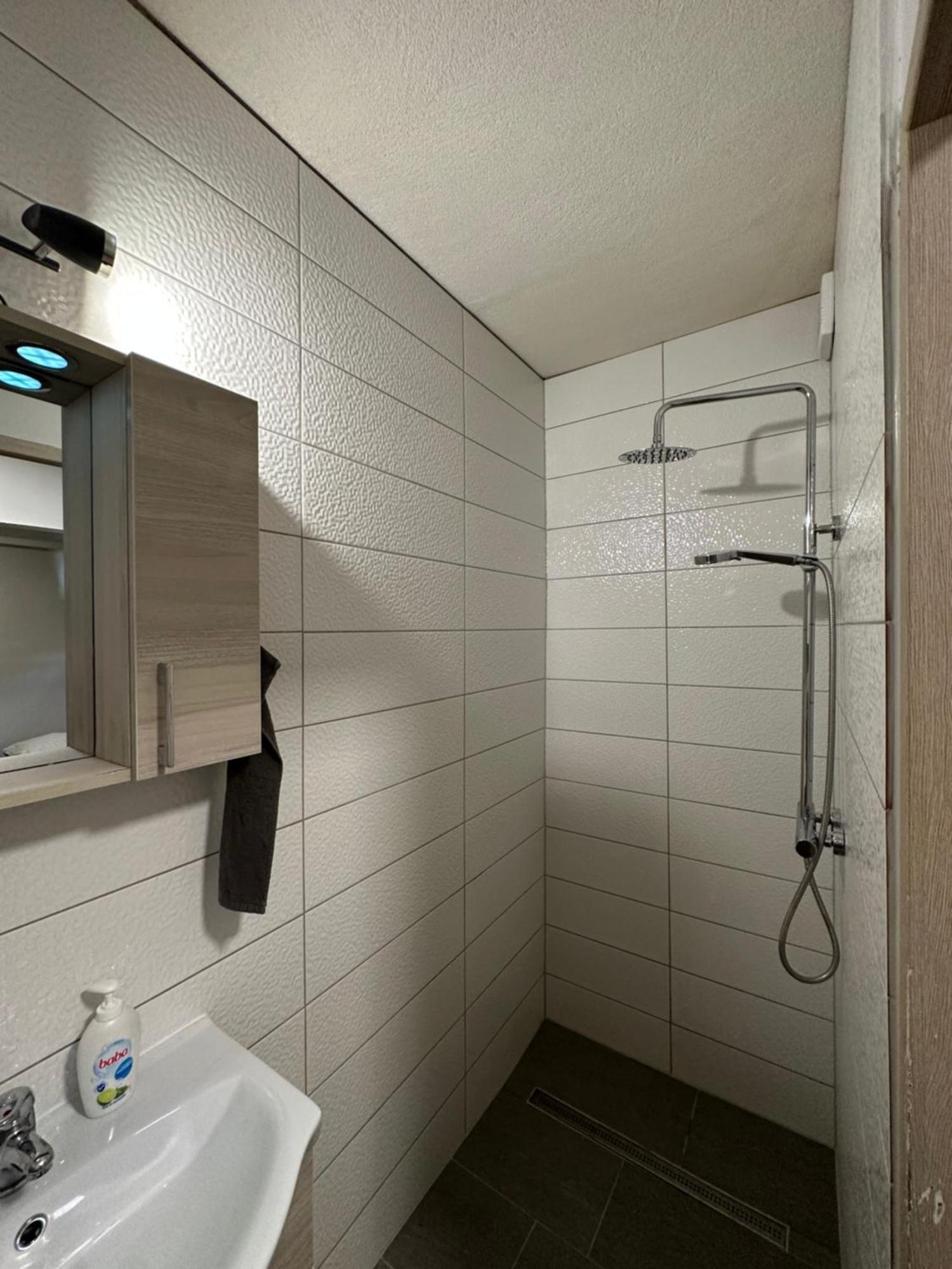 Beregi Apartman Tiszaújváros Exterior foto
